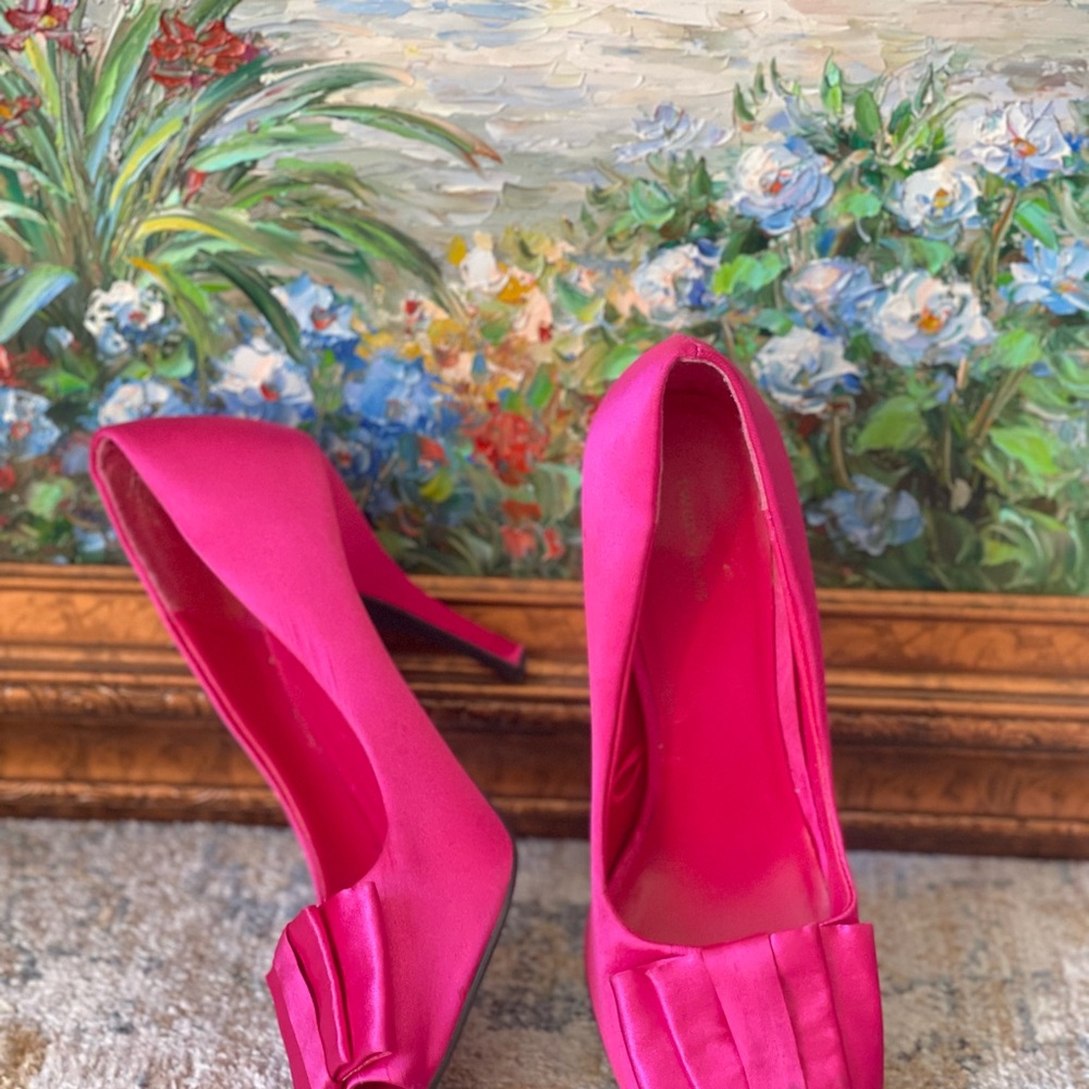 Elegant Vintage Pink Women's Heels